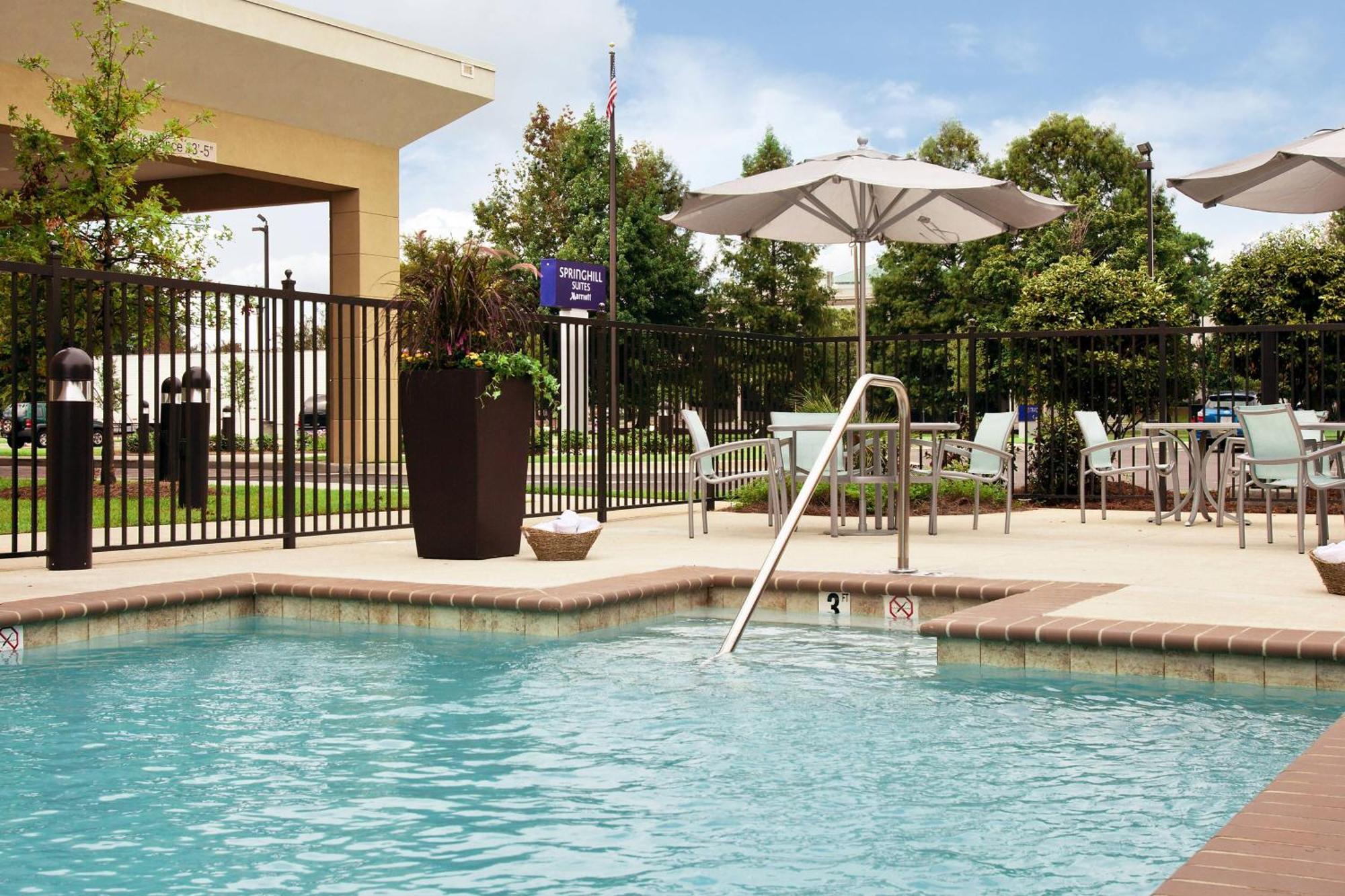 Springhill Suites By Marriott Mobile West Exterior photo